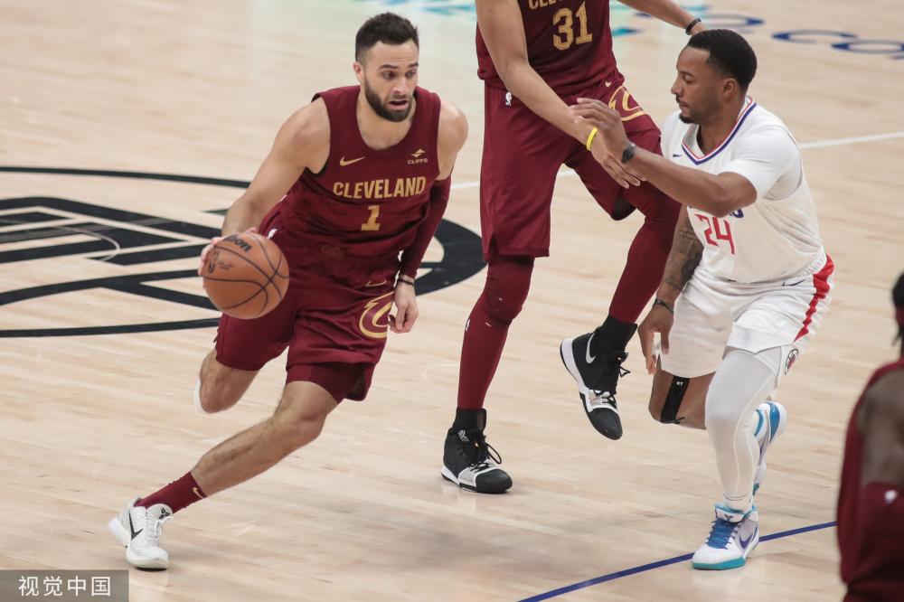 在不同运动 在不同运动