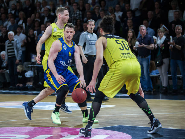 重新展现出 重新展现出