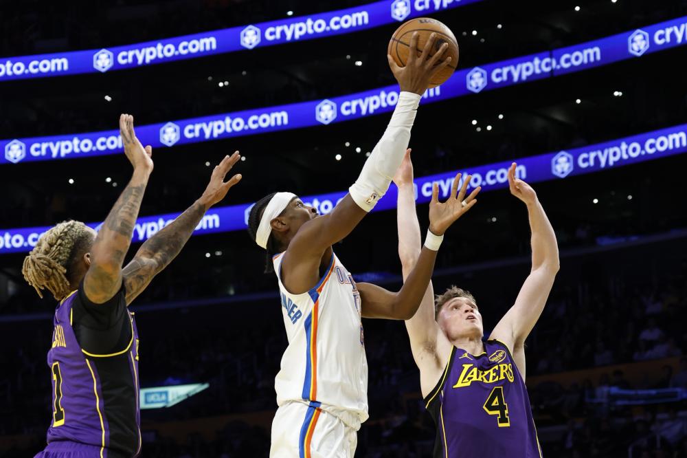 相比之下 相比之下