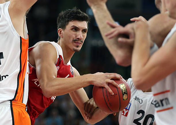 场上视野与 场上视野与